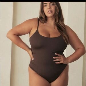 Pinsy shapewear bodysuit